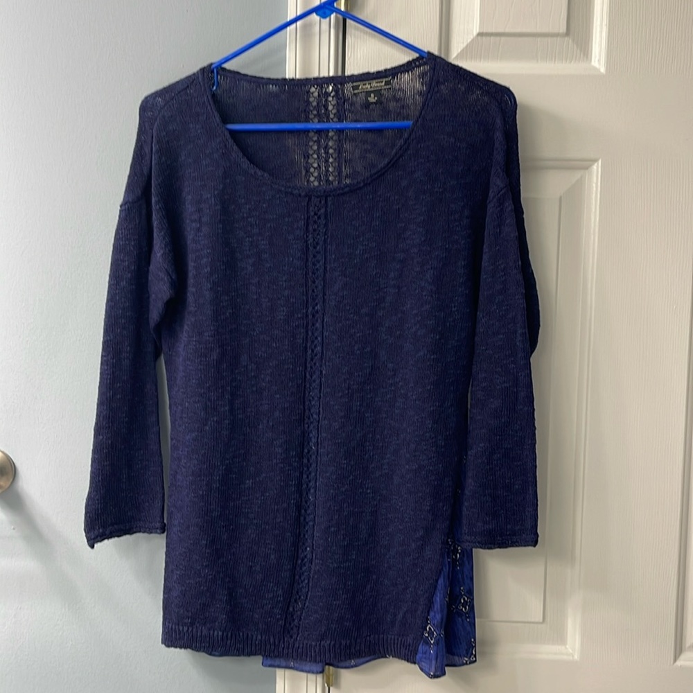 Women’s Lucky Brand Size Small Sweater 3/4 sleeves
